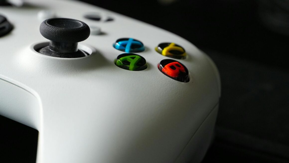 white Xbox game controller